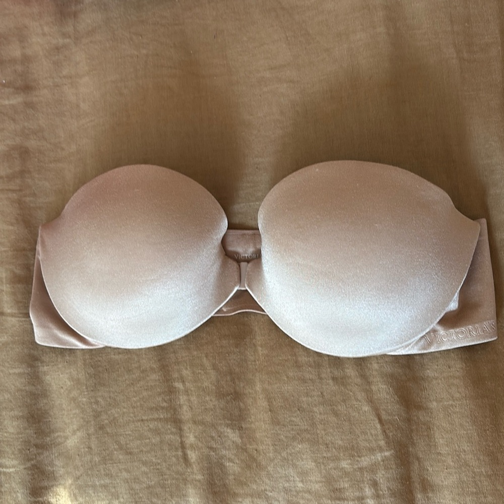 Victoria’s Secret 34B Strapless Bra